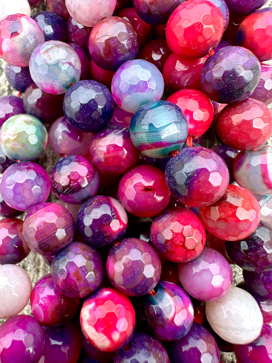 Faceted Magenta Round Agate Strand, 10mm