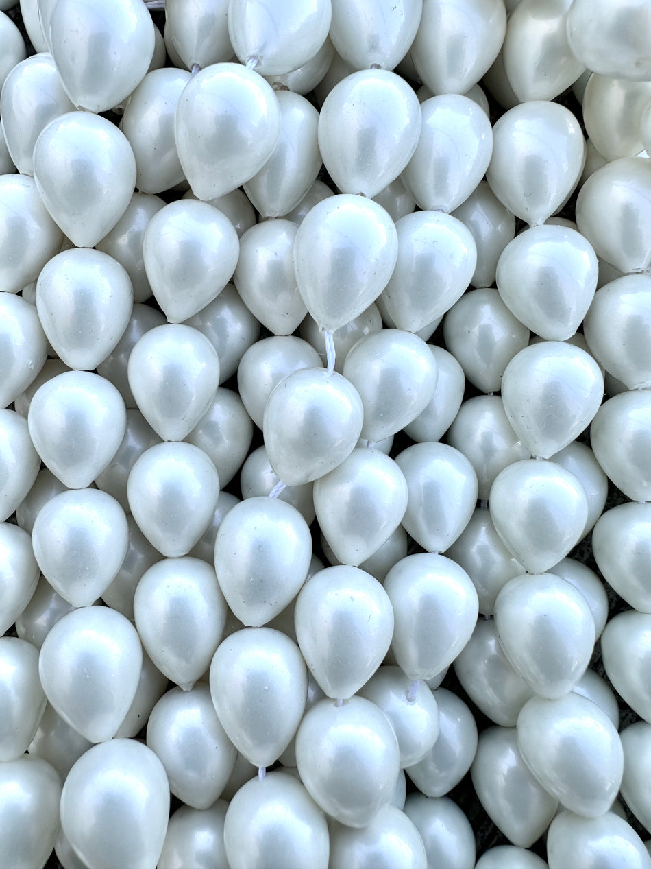 Matte White Drop Shell Pearl Strand, 16mm