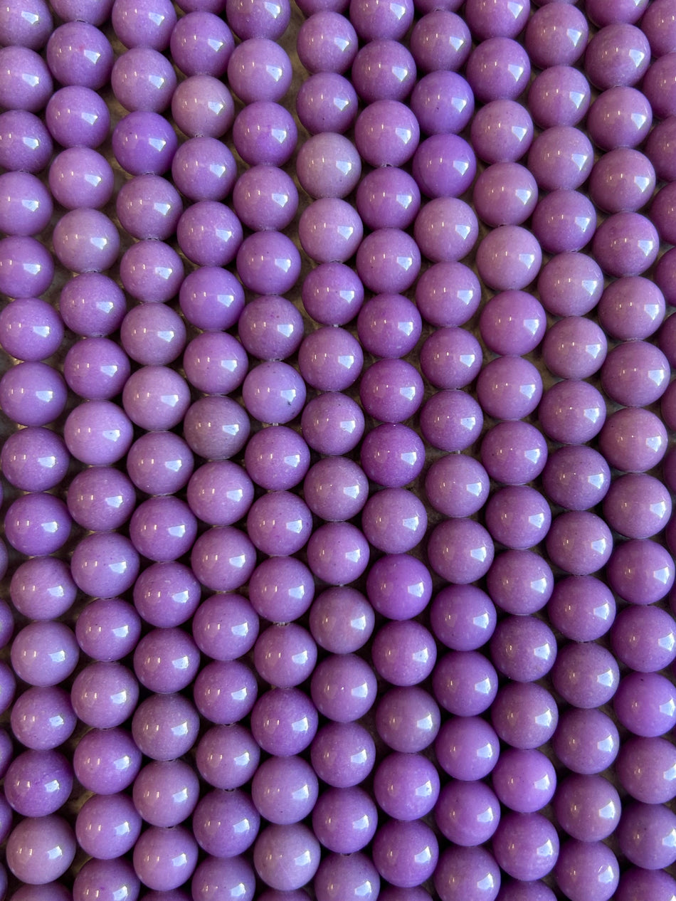 Light Purple Round Jade Bead Strand, 10mm