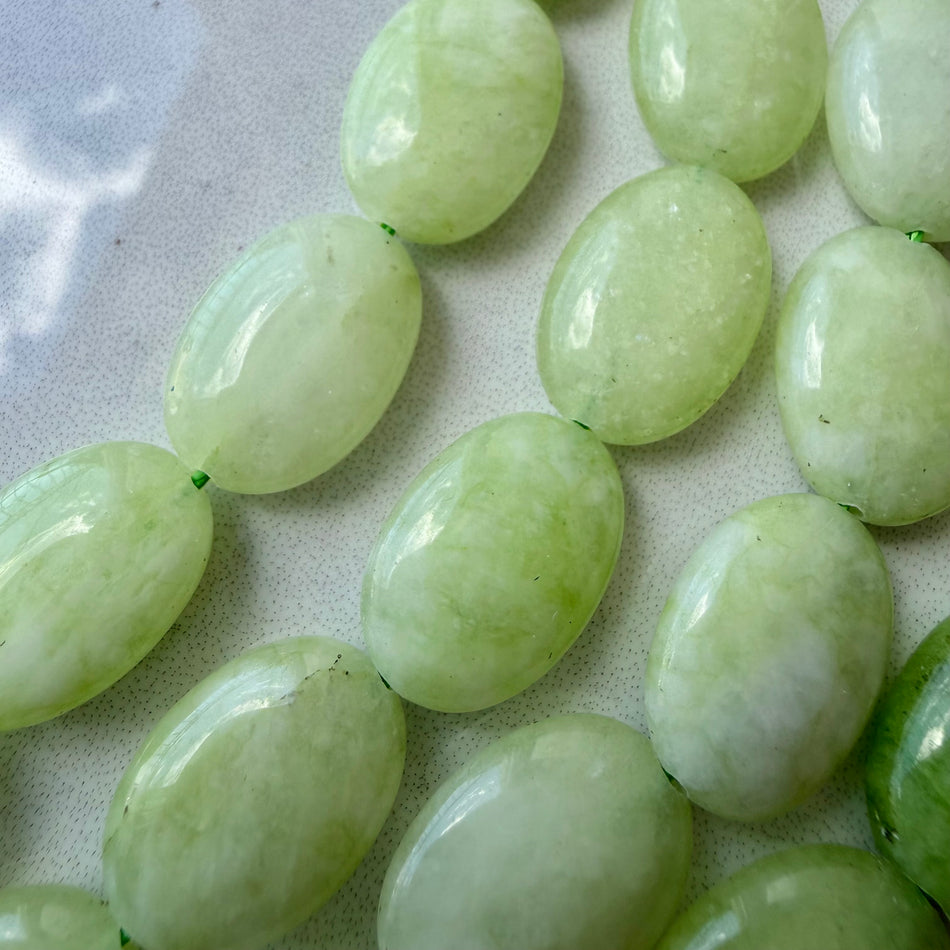 Jade Oval Bead 18mm Strand