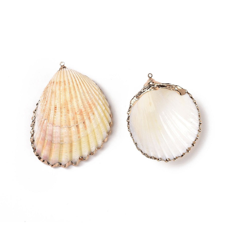 Clam Shell Pendant with Gold Edges 36mm, 3pcs