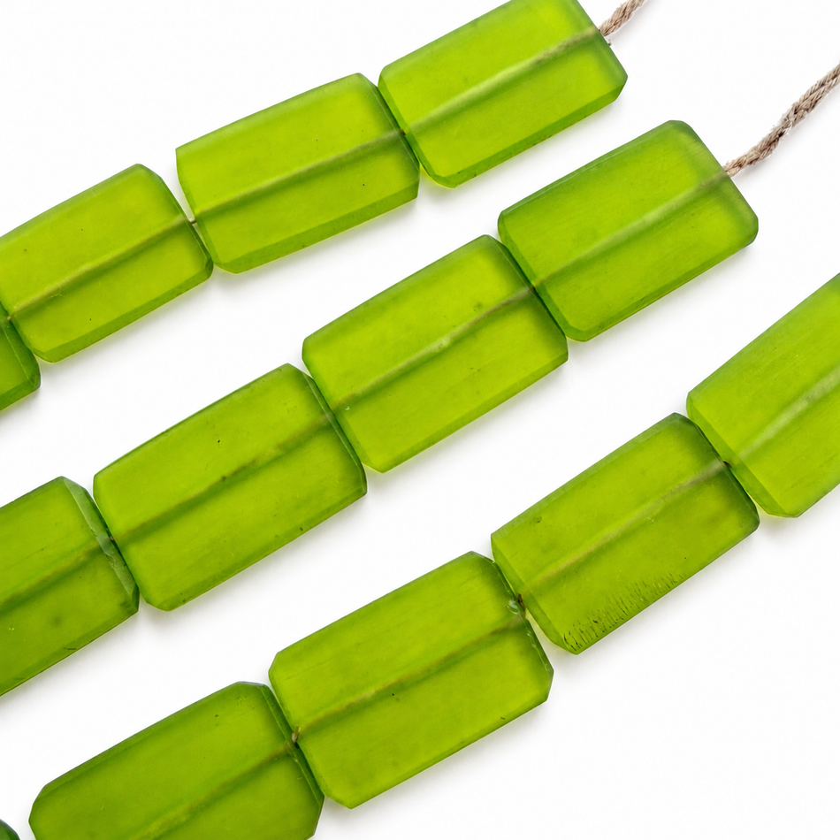 Transparent Matte Resin Rectangular Shape 1.5 inch Bead Strand