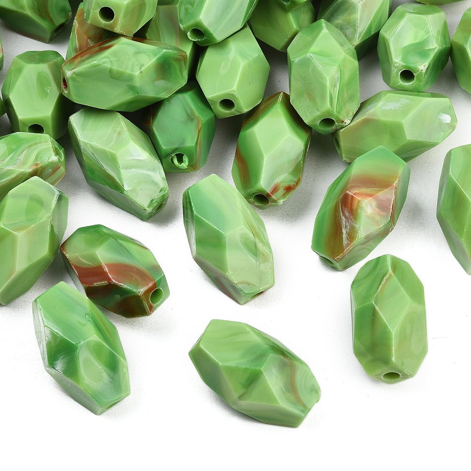 Acrylic Faceted Polygon Beads 26mm, 10pcs