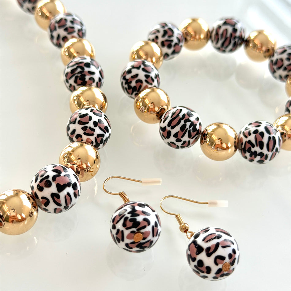 Statement Necklace Set featuring Animal Print Resin Beads and Gold Details, 21inch