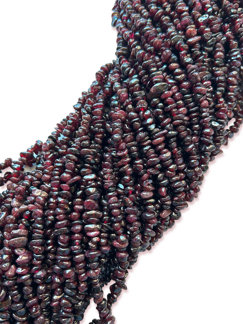 Garnet Chip Bead Strand, 6-8mm