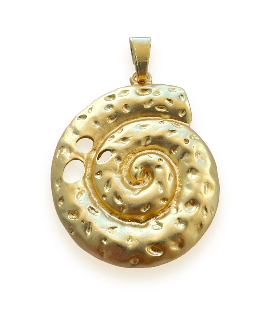 Gold-Plated Shell Pendant, 1pc