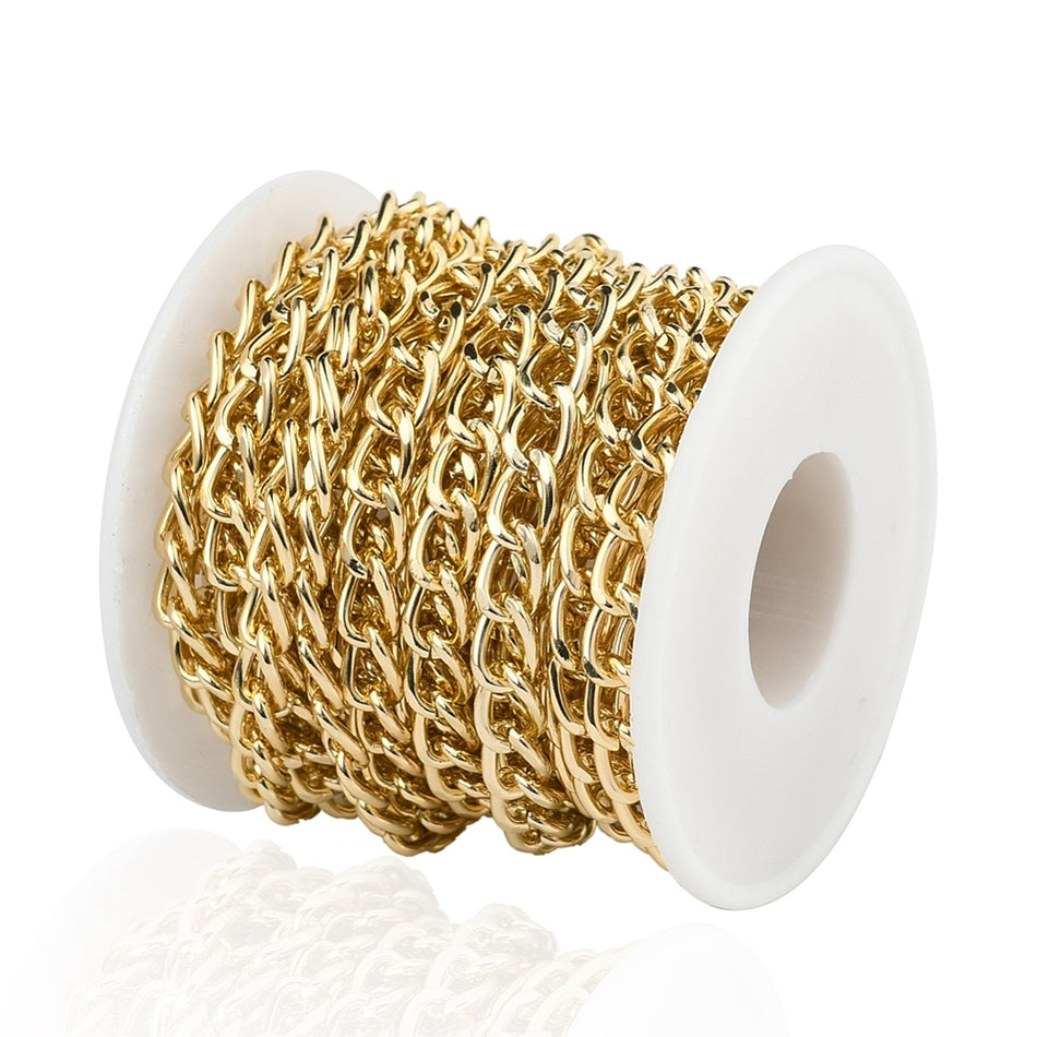 Gold Aluminum Twisted Curb Chain 10mm, 5 Yards