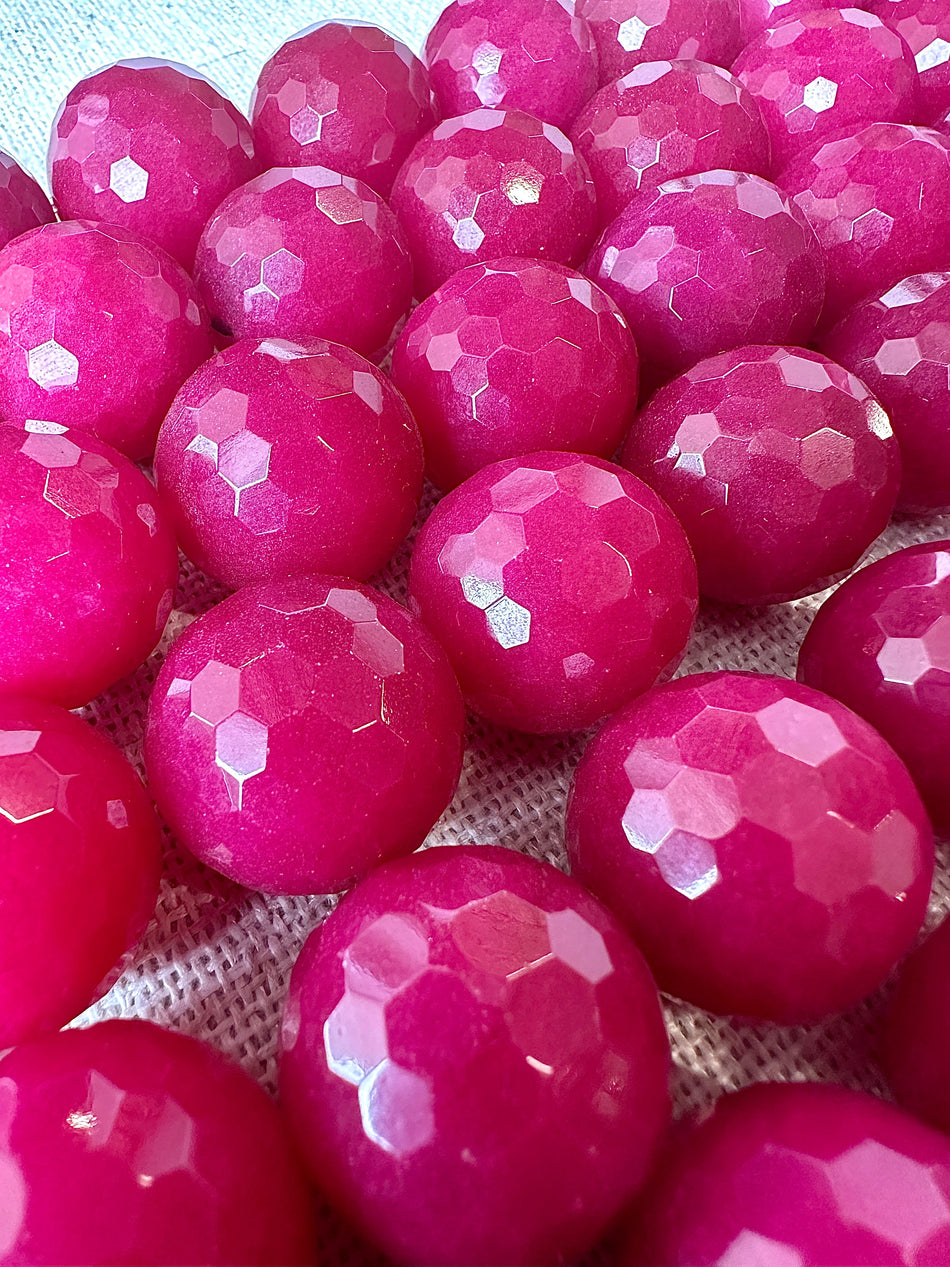 Faceted Round Magenta Agate Bead Strand, 25mm