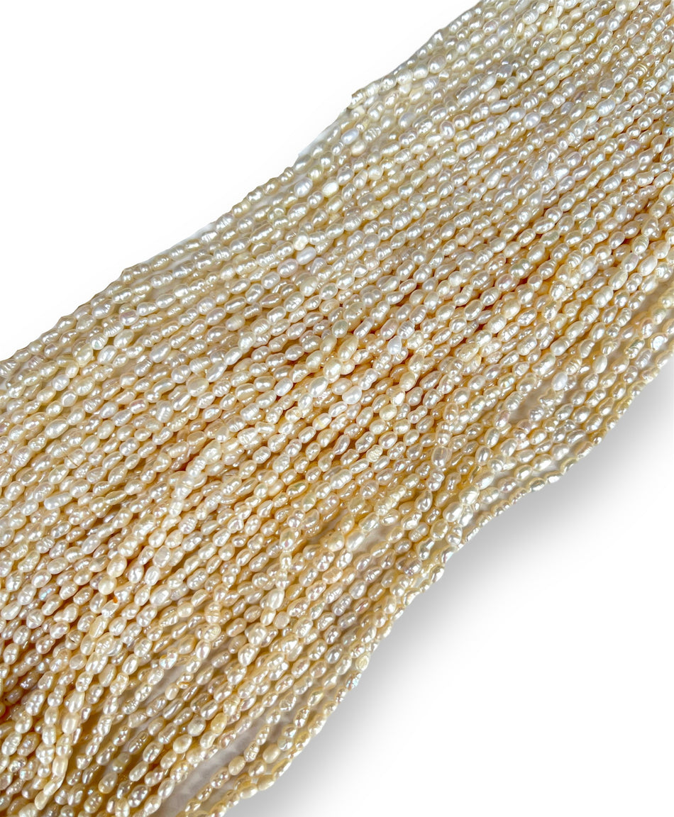 Small Freshwater Rice Pearl Strand