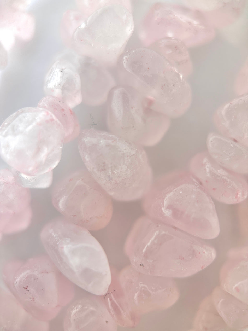 Rose Quartz Chips Strand, 6-8mm