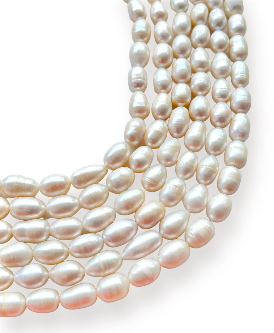 White Oval Freshwater Pearl Strand, 16mm