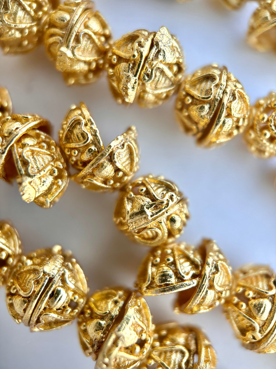 Gold-Filled Round Bead Caps 8mm, 1 strand