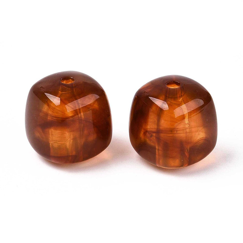 Acrylic Beads, Square, Size: about 16mm wide, 17mm long, 16mm thick, hole: 2.7mm. Package size 10pcs