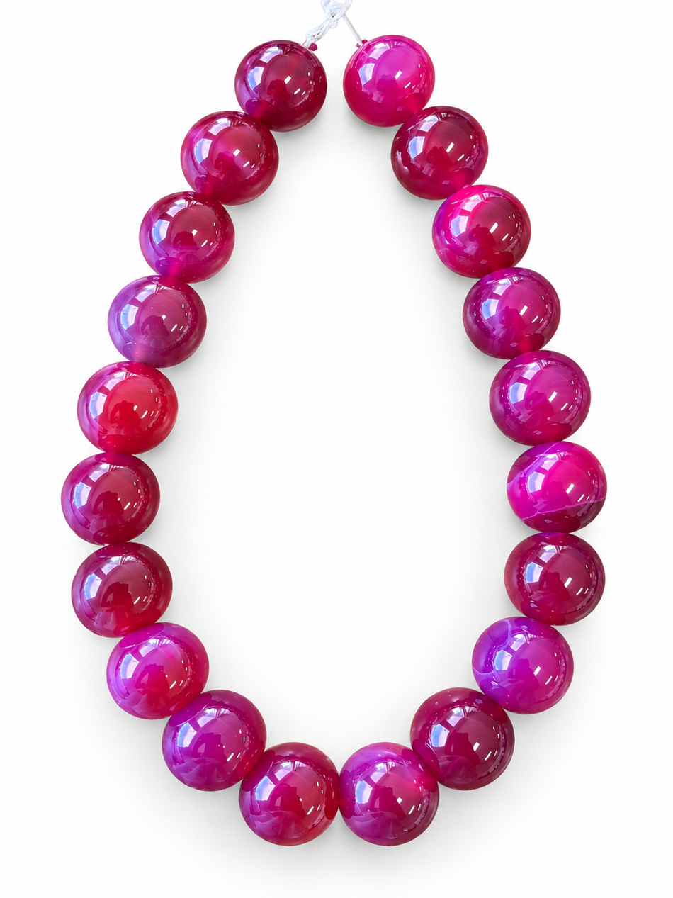 Natural Magenta Agate Smooth Round Beads – Bead Size 20mm – Strand