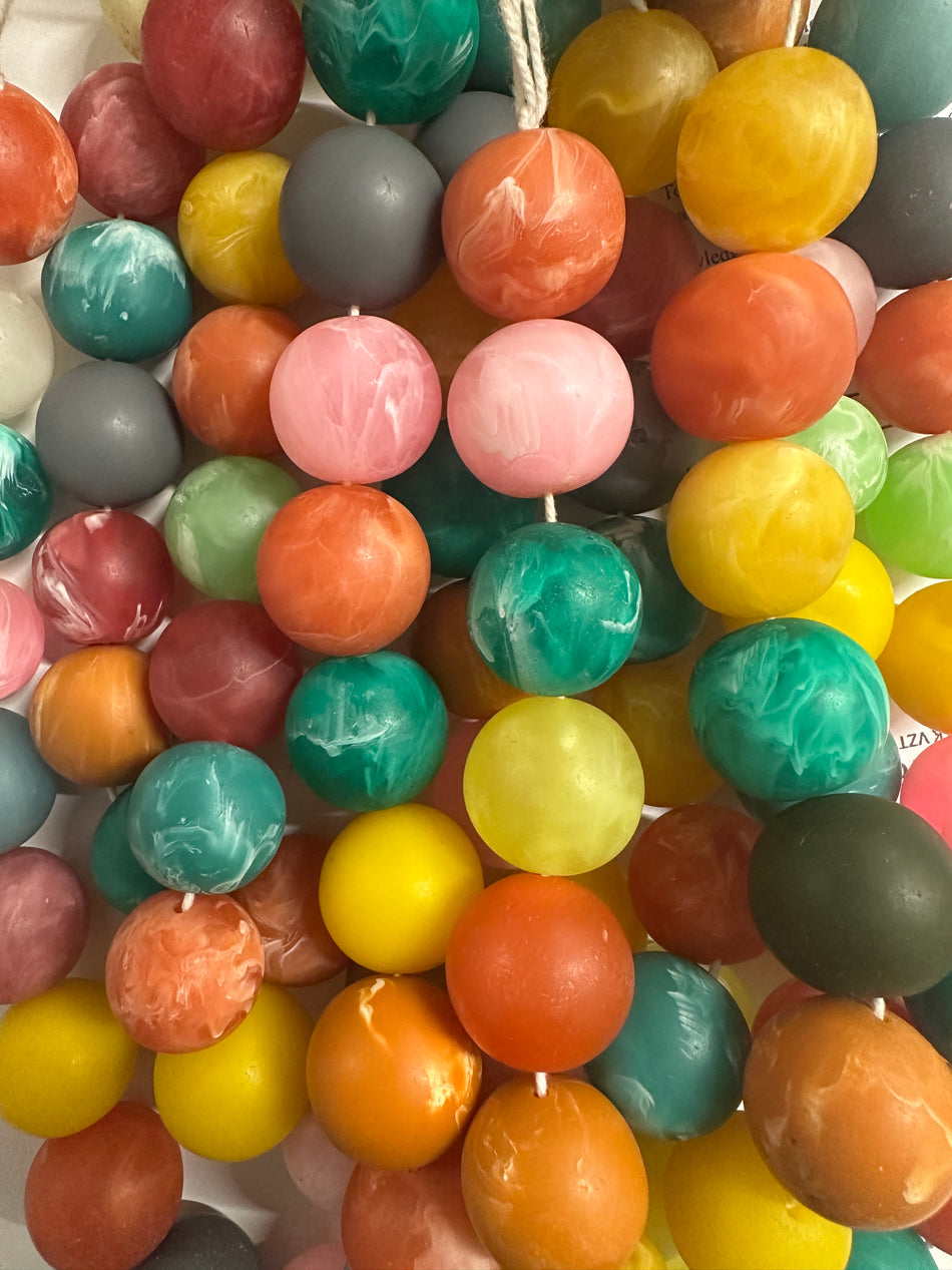 Round Marbled Resin Bead Strand, 20mm