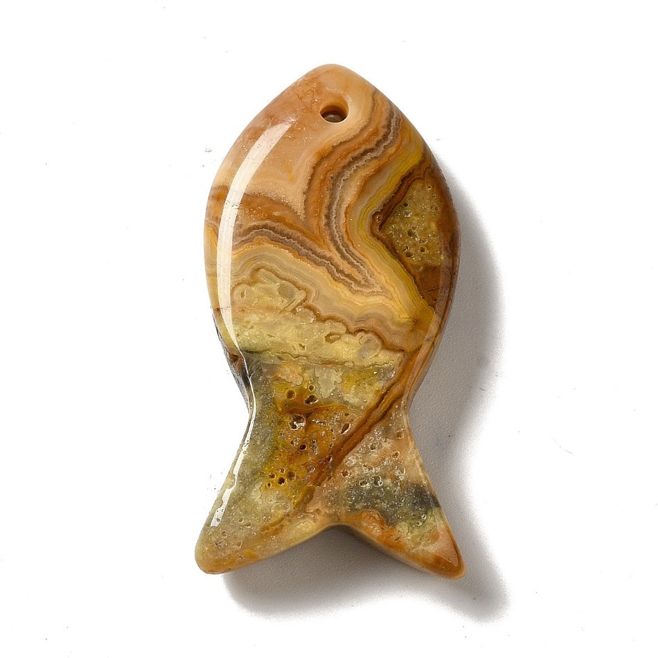 Natural Stone Pendants, Fish Charms, Size: about 0.79 inch(20mm) wide, 1.54 inch(39mm) long, 0.28~0.30 inch(7~7.5mm) thick, hole: 0.09 inch(2.3mm). 1pc