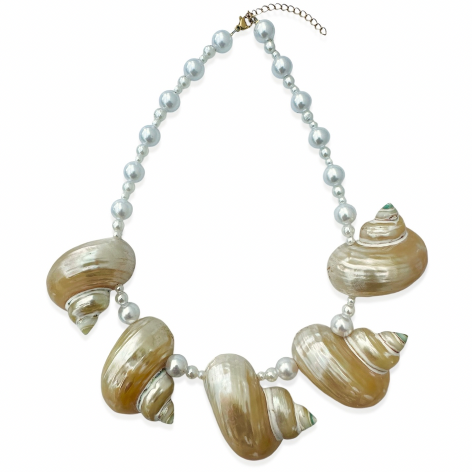 Natural Shell with Crystal Pearl Necklace