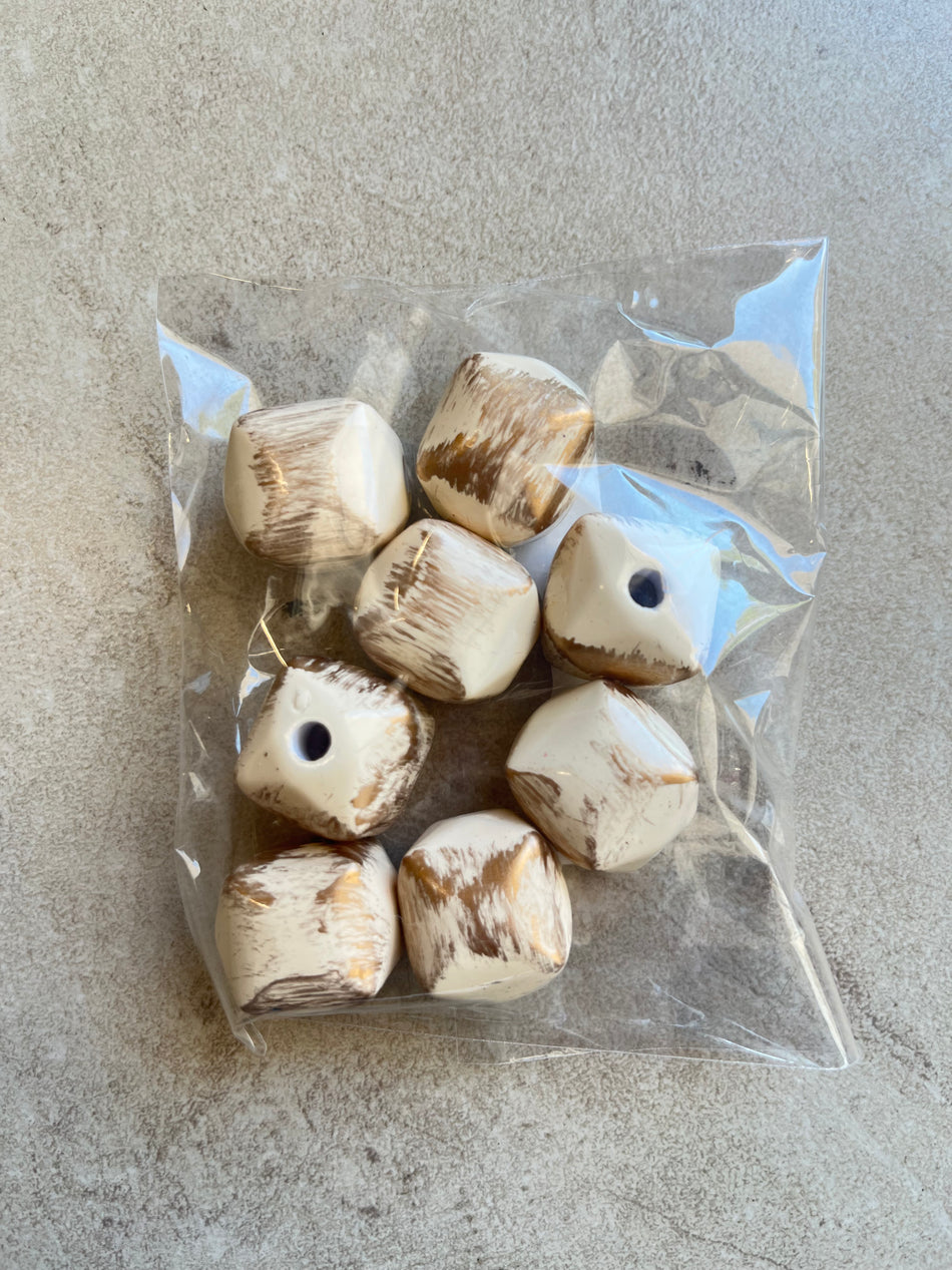 Cube Golden Acrylic Bead 22mm, 10pcs