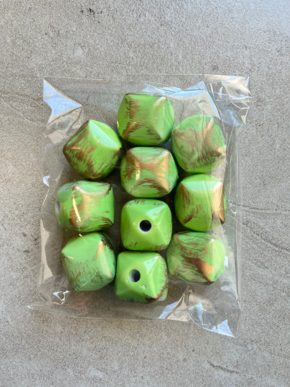 Cube Golden Acrylic Bead 22mm, 10pcs