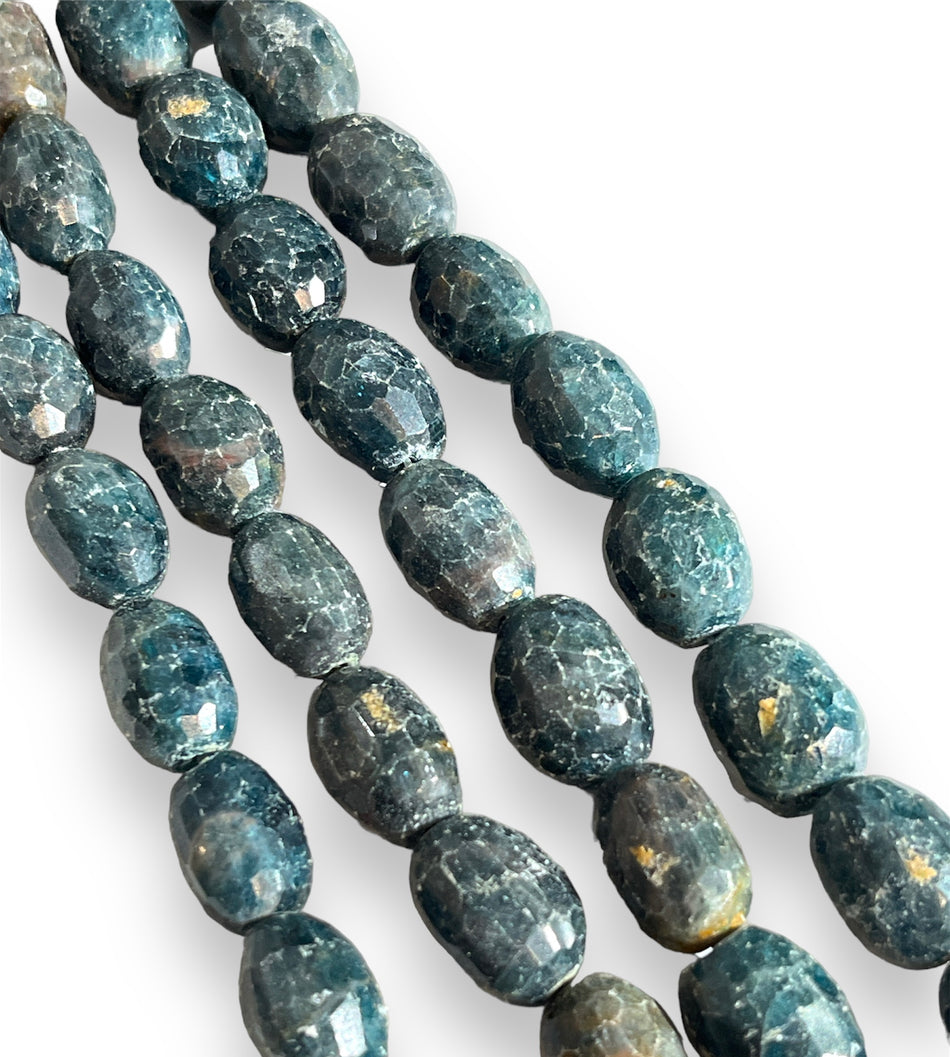 Dark Blue Oval Gemstone Strand, 16mm