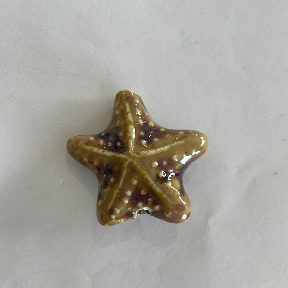 Cream Ceramic Star, 2pcs