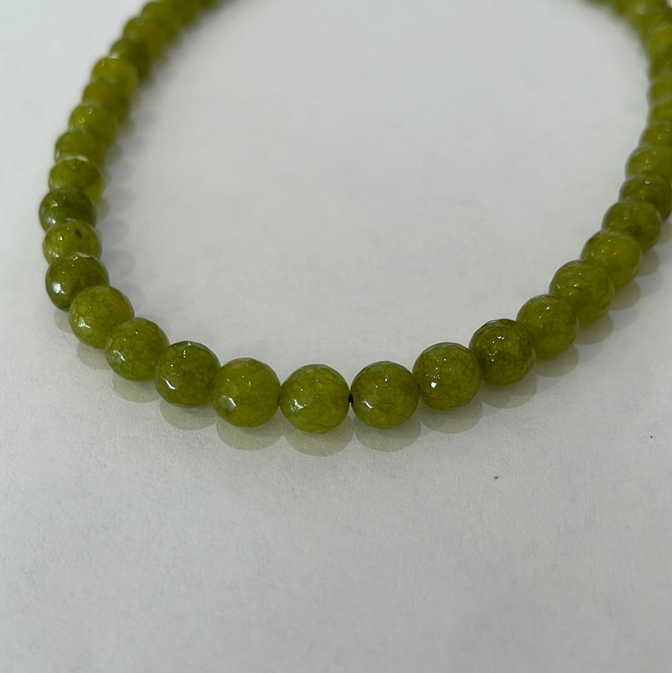Light Green Agate 7 mm