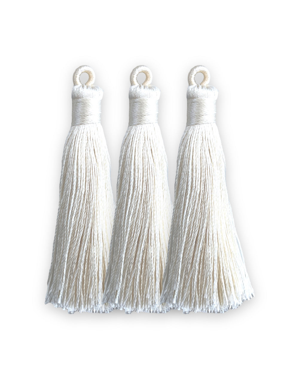 White Tassel 60mm, 3pcs