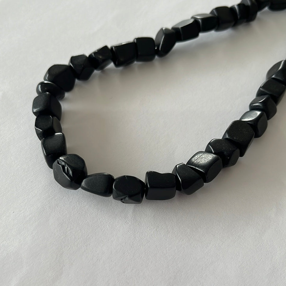 Black Magnesite Square 10 mm