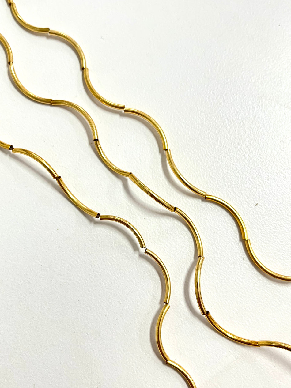 Gold-Filled Curved Tube Spacer Strand, 18mm